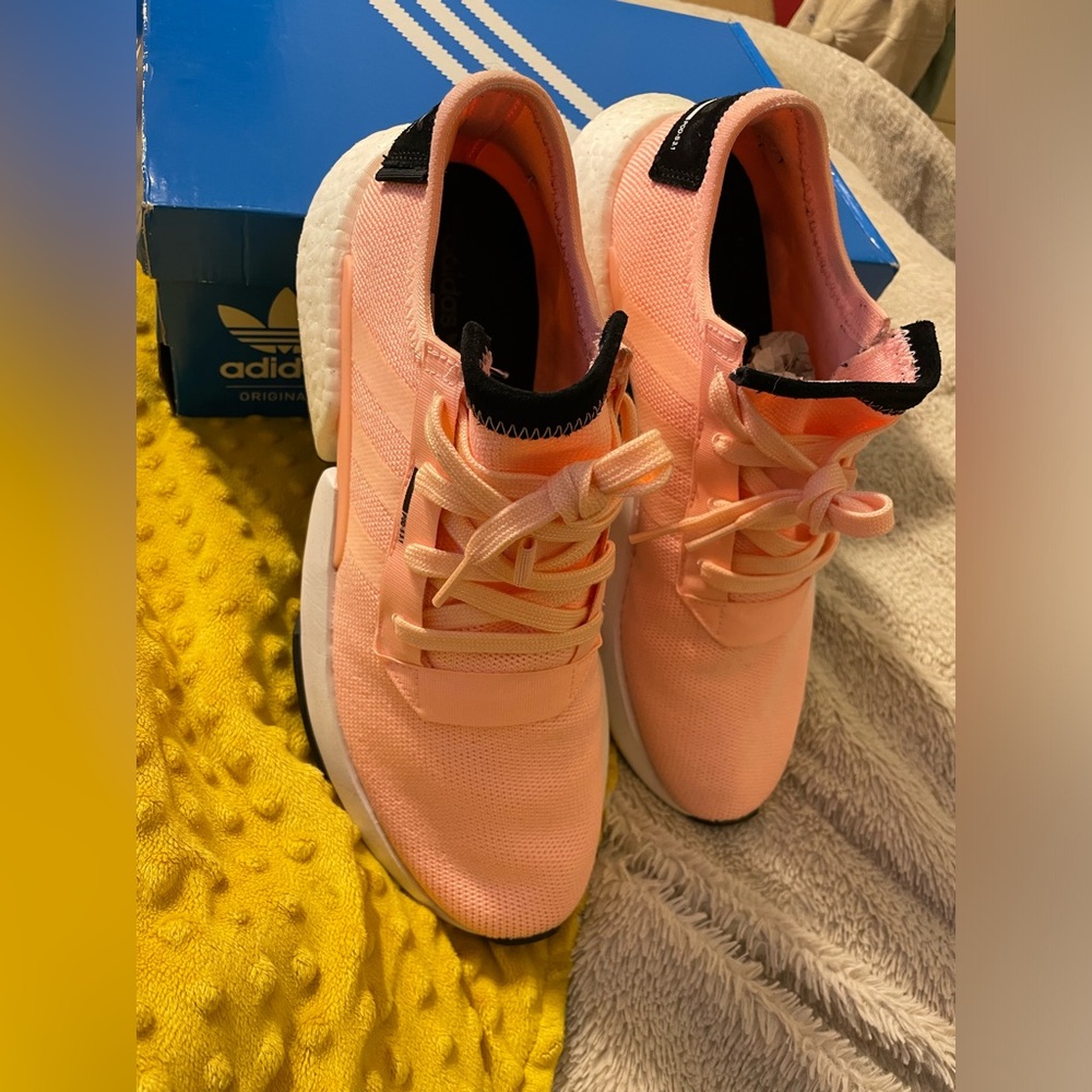 Adidas Pod S3.1 Clear Orange - Picture 5 of 9